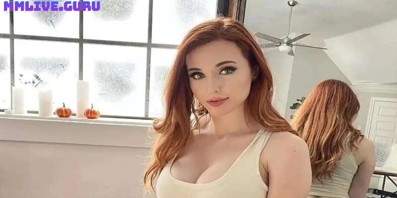 Amouranth là ai?